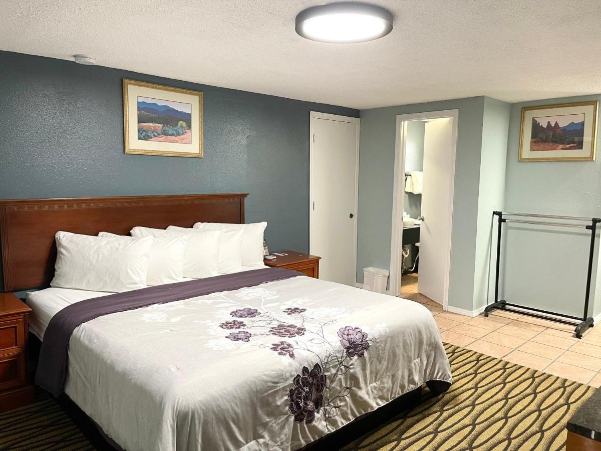 Annie Oakley Motel Oakley מראה חיצוני תמונה