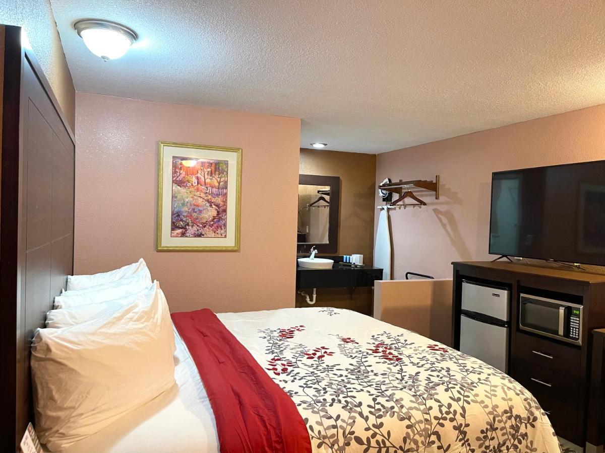 Annie Oakley Motel Oakley מראה חיצוני תמונה