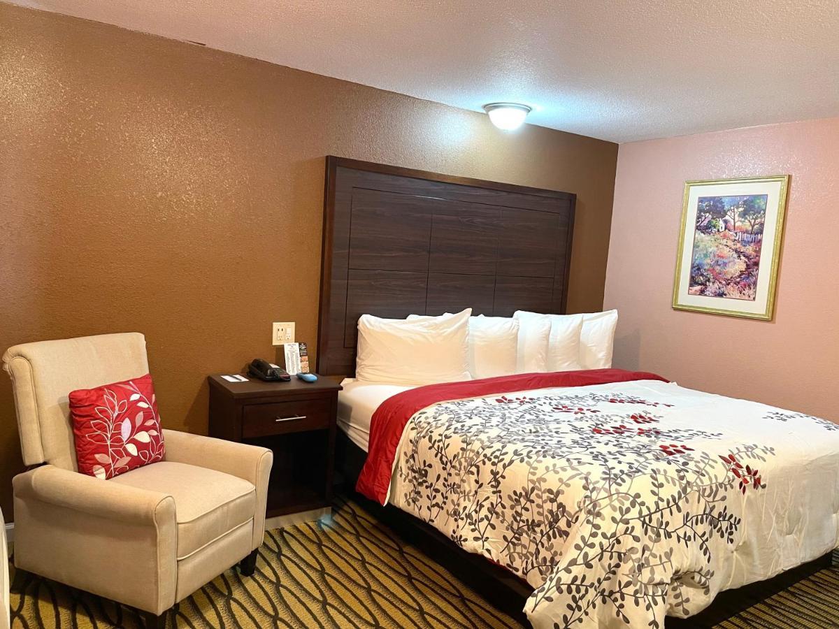 Annie Oakley Motel Oakley מראה חיצוני תמונה